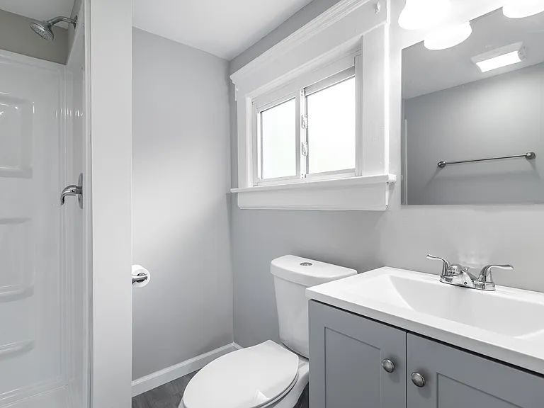 312 Upland Ave — Photo 1