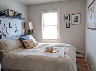 680 Juno Ave #B, Saint Paul, MN 55102