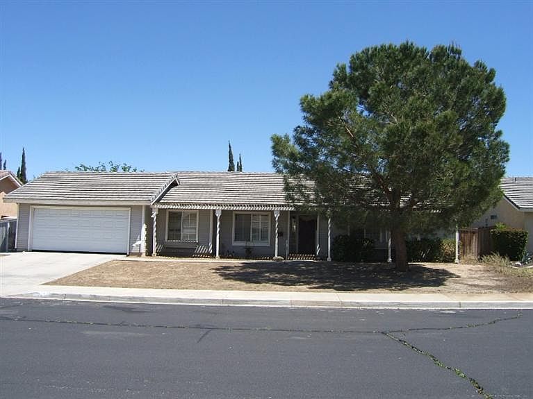 1st image of 12451 Aspen View Cir