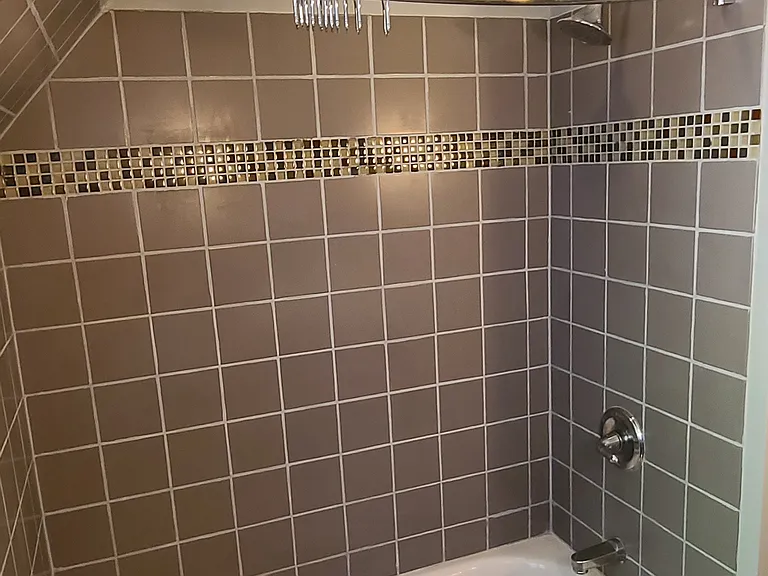 5827 Holden St #3 — Photo 11