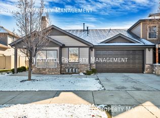 743 W Club Oaks Dr, Sandy, UT 84070