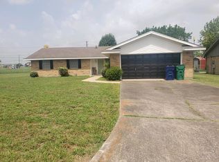 626 Turtle Creek Dr, Greenville, TX 75402
