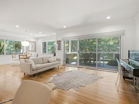 4th image of 206 Allandale Rd APT 1B