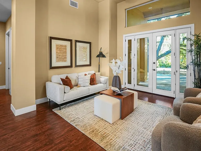 8856 Venikov Pl — Photo 4