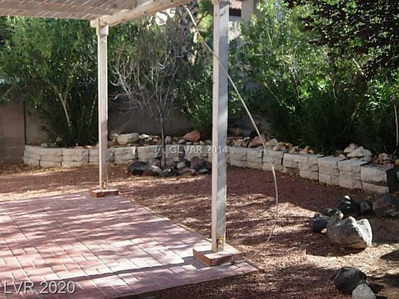 5th image of 7106 Knoll View Dr
