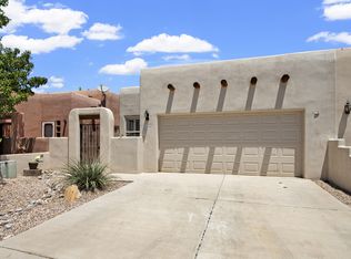 2266 Calle De Ortiz SW, Los Lunas, NM 87031