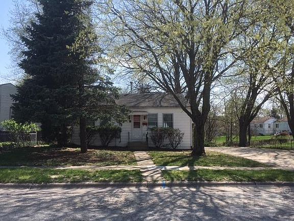 2nd image of 2703 Flint Hills Dr