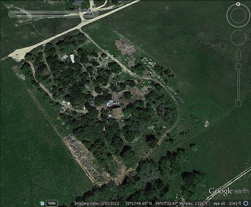 2nd image of 605 Ogan Rd