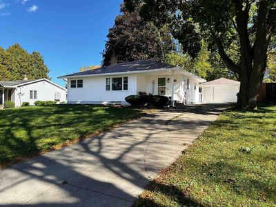 813 Bewick Drive, Madison, WI, 53714