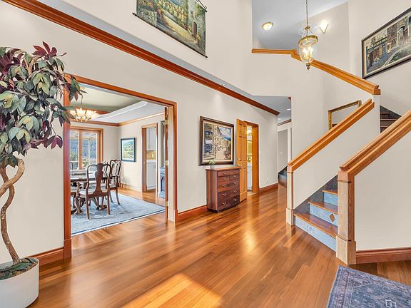 4th image of 3411 Senkler Rd