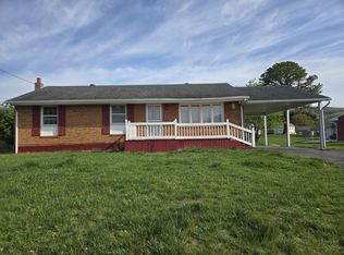 2606 Macon St, Salem, VA 24153