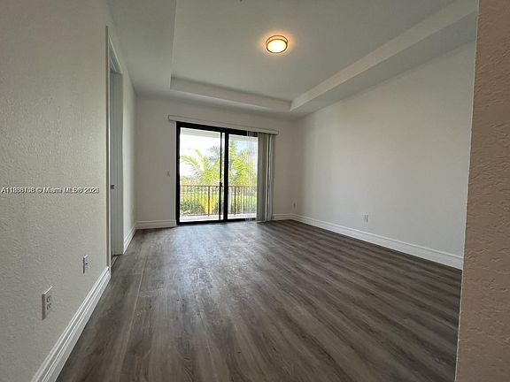 5th image of 11539 SW 13th Dr #11539