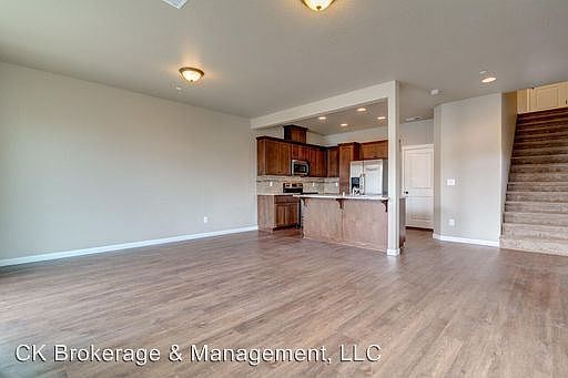 4th image of 8215 NE 6th St APT 2