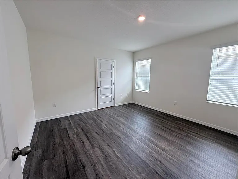3057 Moulin Rd — Photo 7