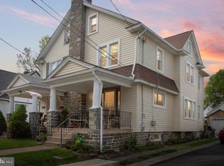 130 E Marthart Ave, Havertown, PA 19083