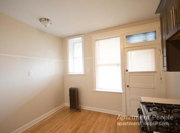 2nd image of 4706 N Saint Louis Ave #3