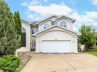 806 Reid Pl NW, Edmonton, AB T6R2B9