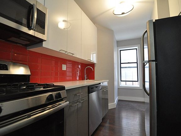 5th image of 616 W 182nd St APT 41