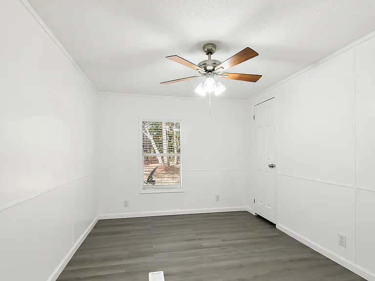 36375 Longleaf Dr — Photo 8
