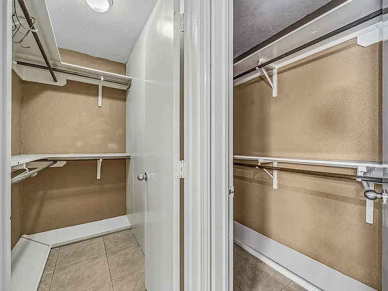 11510 Pagoda Dr — Photo 15
