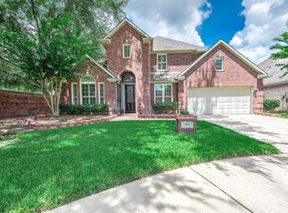203 Bay Bridge Dr, Sugar Land, TX 77478