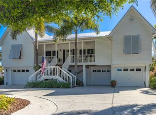 3597 San Carlos Dr, Saint James City, FL 33956