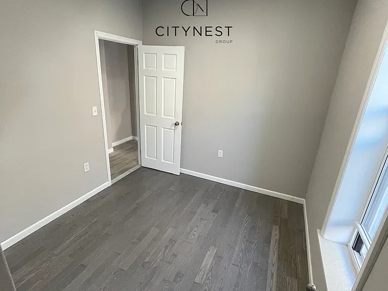 4405 5th Ave #4B — Photo 8