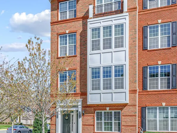 23479 Aldie Manor Ter, Ashburn, VA 20148