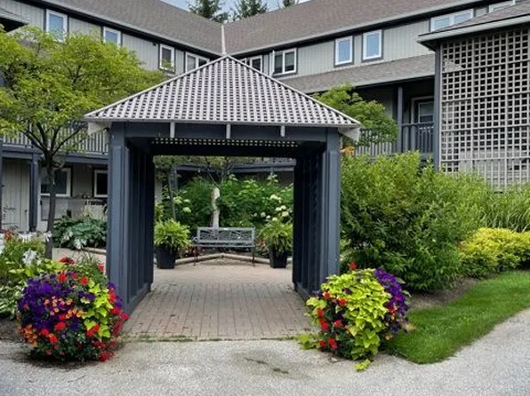 793 Johnston Park Ave E, Collingwood, ON L9Y 5C7