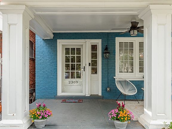 4th image of 2309 Maplewood Ave