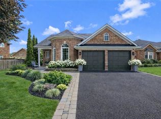 10 Anderson Ct, Hamilton, ON L9G 4Z7