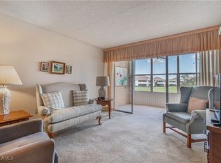 1624 Pine Valley Dr APT 212, Fort Myers, FL 33907