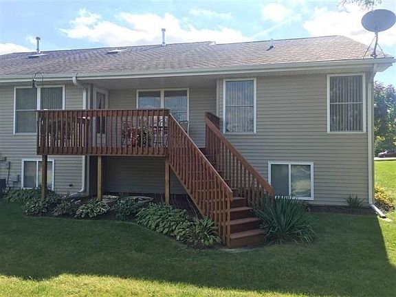 3rd image of 723 Aspland Ct