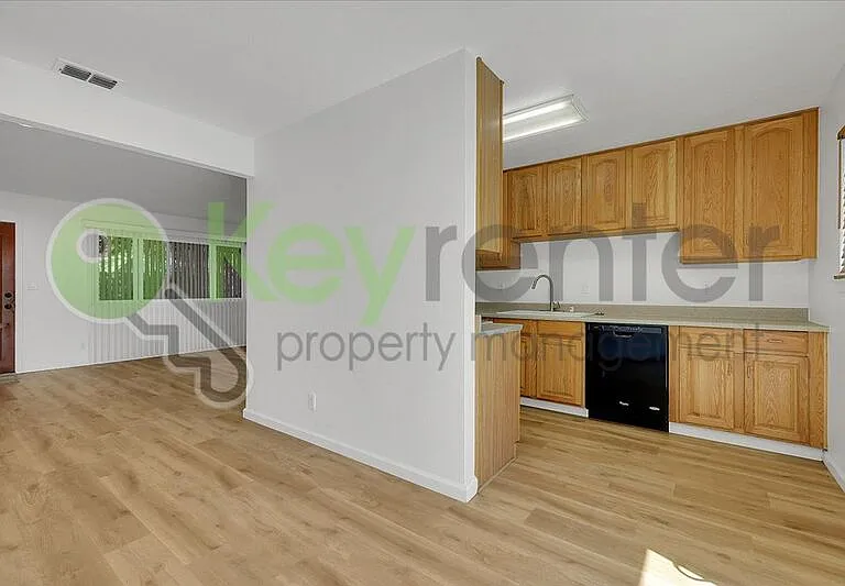 7603 Linden Ave — Photo 11
