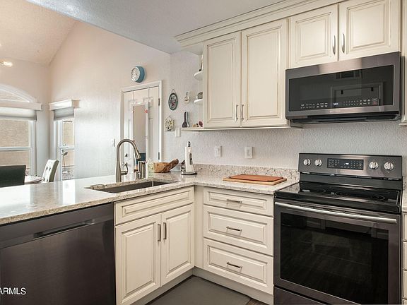 5th image of 3838 W HARRISON Street