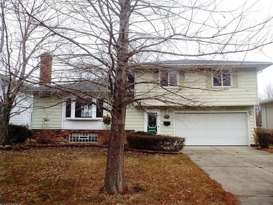 1st image of 36555 Valleyview Dr