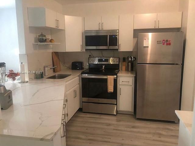 1st image of 1770 NE 191st St #8071