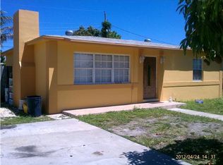 2116 Beech Rd, West Palm Beach, FL 33409