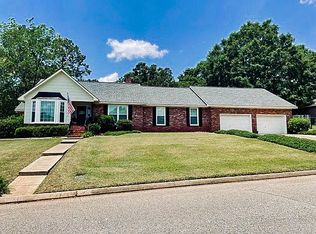 401 Summerrain Ter, Dothan, AL 36303