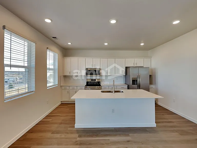 26116 E Calhoun Cir — Photo 3