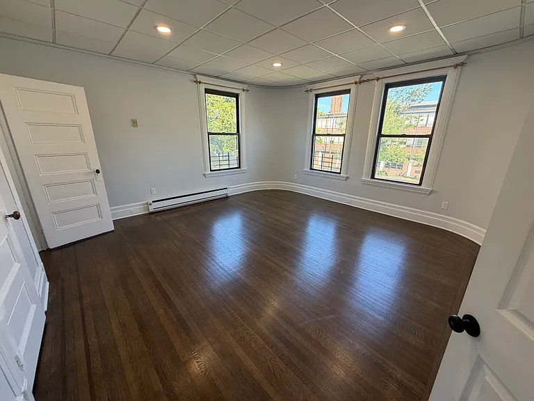 110 Passaic Ave #2 — Photo 8