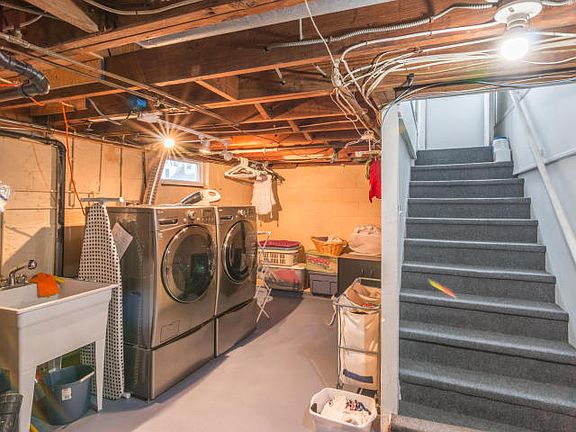 Basement Laundry