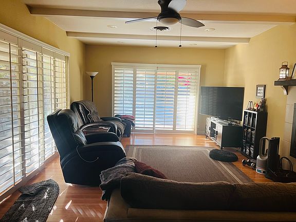 5th image of 7701 Lasaine Ave
