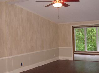 4301 Eagle Chase Dr, Charlotte, NC 28216