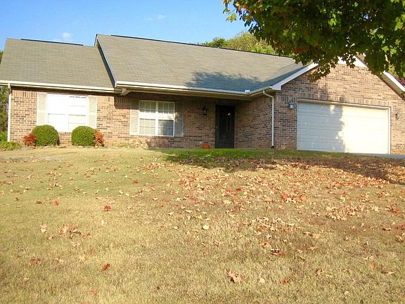 3rd image of 1305 Chesty Puller Cir