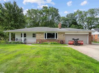 36290 Moravian Dr, Clinton Township, MI 48035