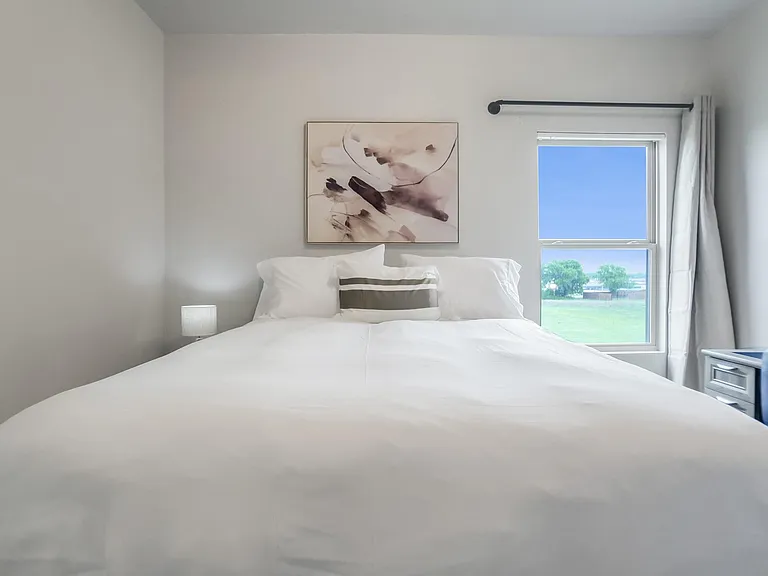 5323 Moni Rock Dr — Photo 31