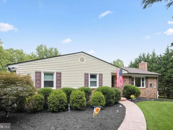 7079 Riley Rd, Warrenton, VA 20187