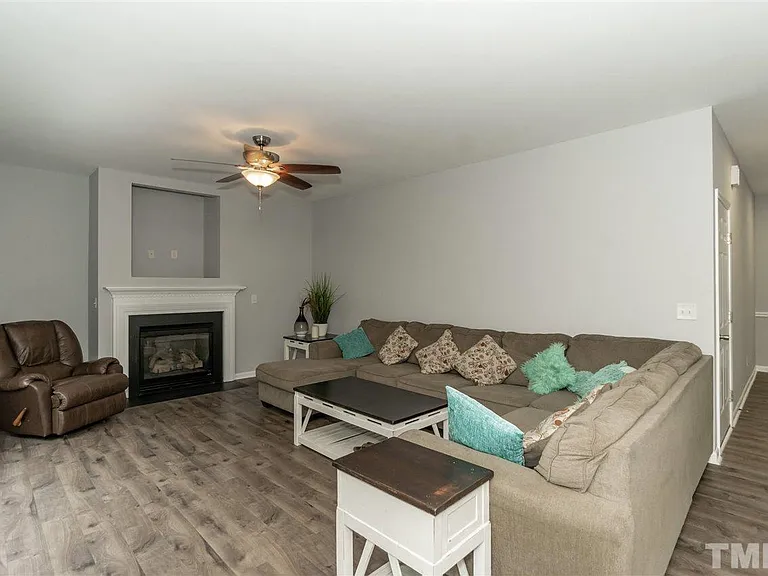 448 Texanna Way — Photo 10