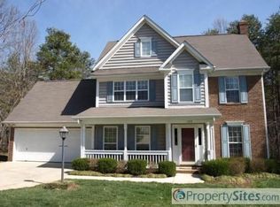 183 Highland Woods Ct, Denver, NC 28037